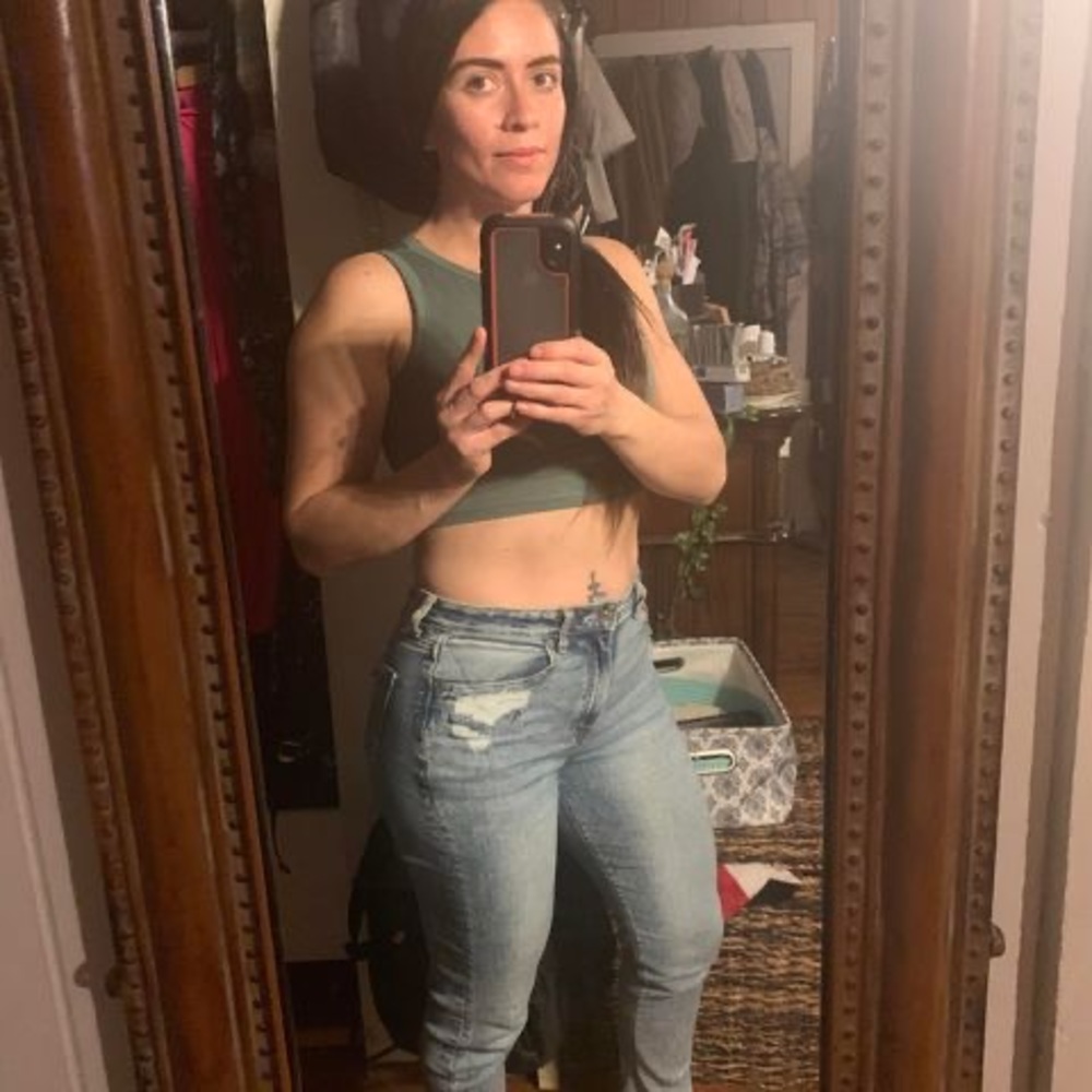 Meet your Posher, Denisse